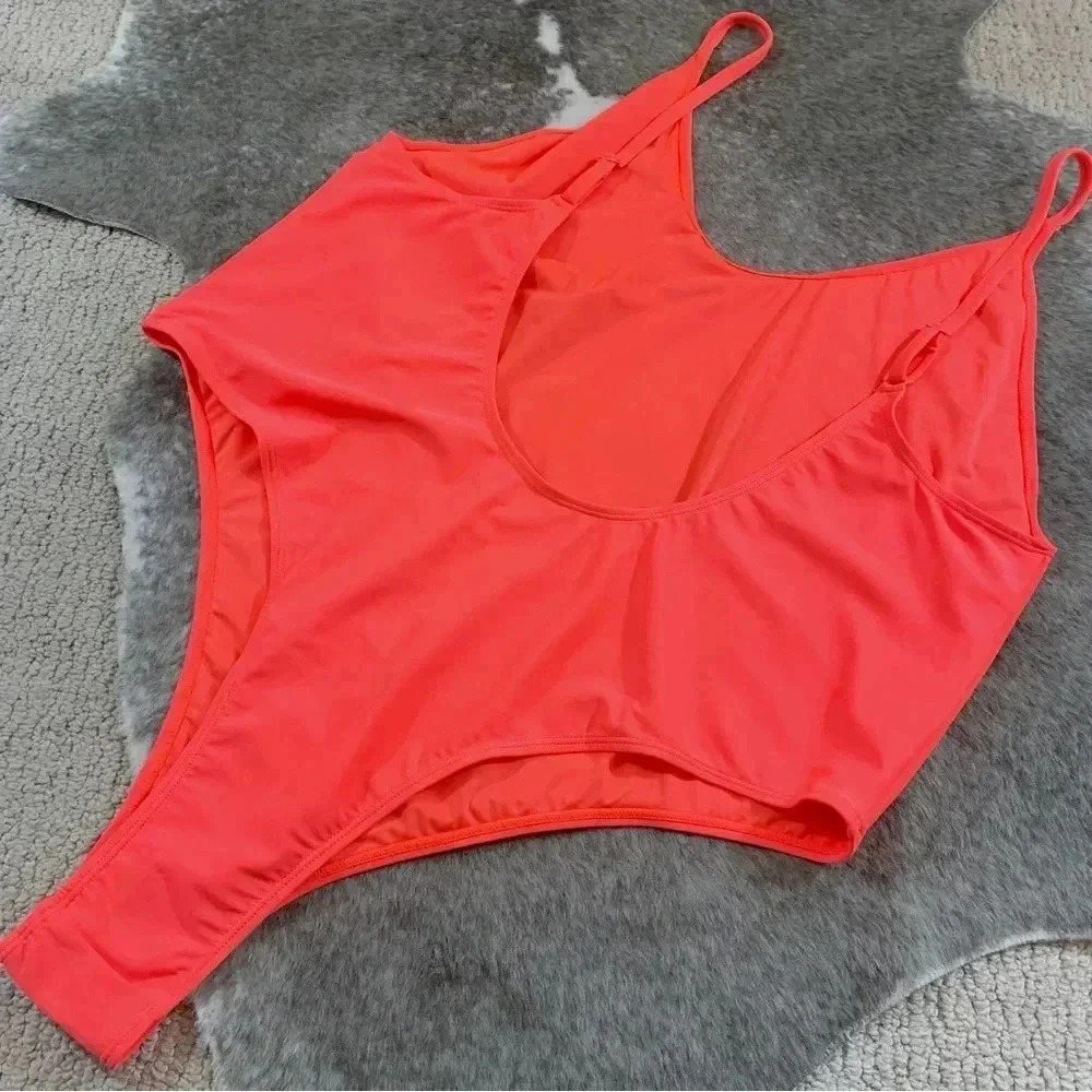 NWT Fabletics Low Back One Piece Swimsuit - Picture 5 of 11